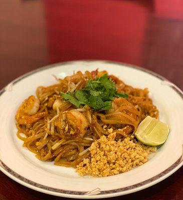 Pad Thai with shrimp