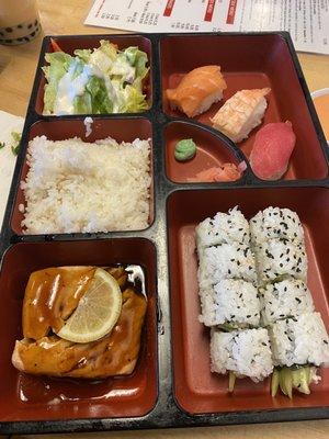 Sushi bento