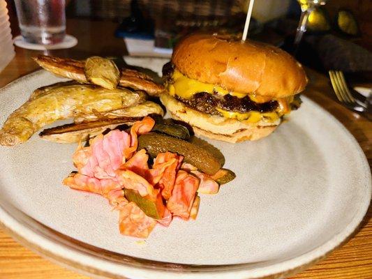 Delicious Cheeseburger!