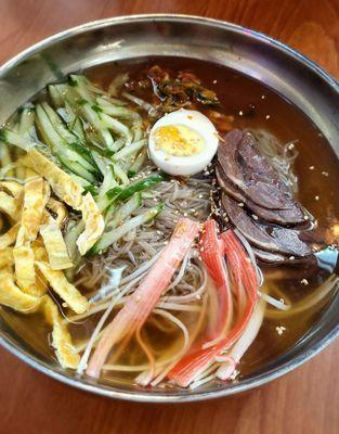 Cold Noodles (Mul Nagmyeon/물냉면)