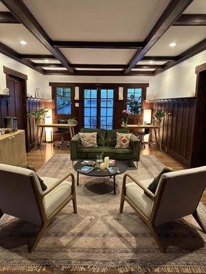 Waiting area outside treatment rooms - so comfortable and inviting!