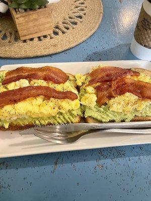 Avocado toast with eggs and bacon