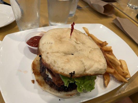 Black Seal Burger