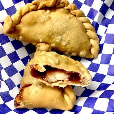 Guava and sweet cheese empanada