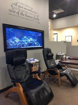 muscle and heat therapy..awesome fish tank too