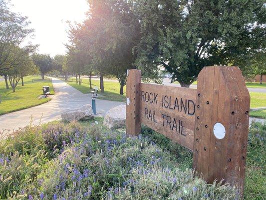 Rock Island Park Trail