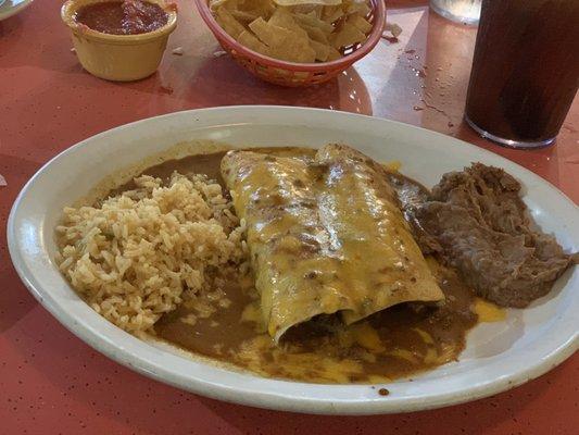 Fajita beef enchilada plate. }:{