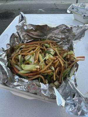 Veg Chow Mein