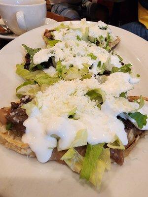 Now this is what you call home made  Sopes