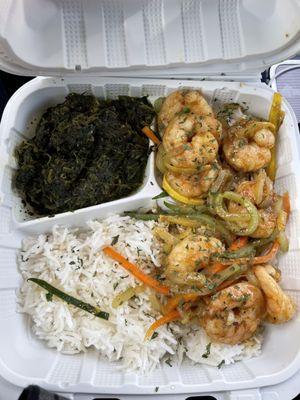 curried shrimp with white rice and spinach. yum.