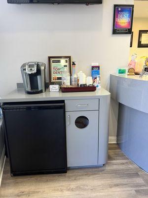 Beverage station with coffee, water, juice