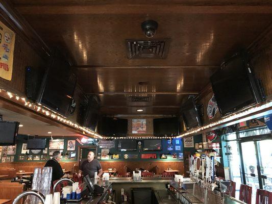 Commercial A/V install at Bar/ Restaurant in Pleasant Hills