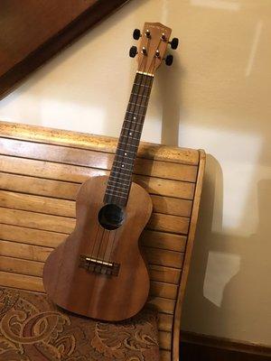 Nice little Diamond Head Uke!