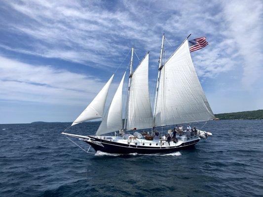 Wind Dancer at full sail