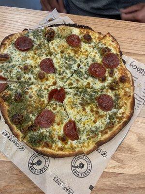 Pesto & pepperoni