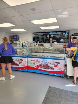 Huntersville Ice Cream Shop