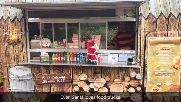 Santa Mookies was spotted at Campire food truck  #FollowMookies