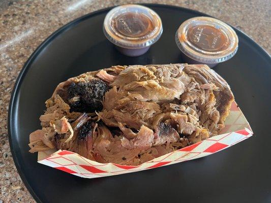 1/2 lb. Pulled Pork