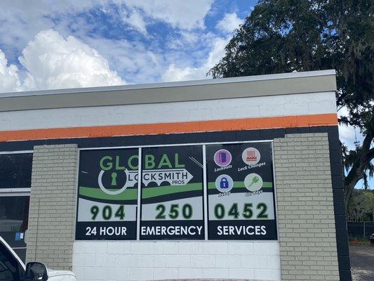 2825 Mayport rd Jacksonville, fl 32233 our shop is open !