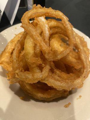 The best damn onion rings I've ever had!!!