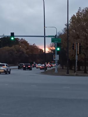 Notice how the intersection of Higgins and Arlington heights rd has a sign on it's light pole.