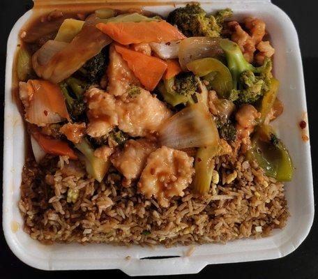 Hot Garlic Chicken lunch special with chicken fried rice