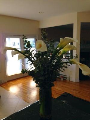 elegant $88 Calla Lilly Bouquet.  Very tall and stunning!