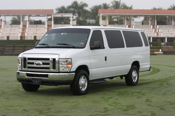 15 passenger Van