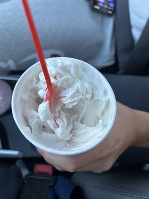 oreo blizzard or cup of vanilla ice cream you'll never know? blend my blizzard next time.