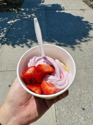 Mango, Eurotart, and Strawberry frozen yoghurt with fresh strawberries