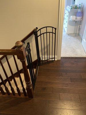 Baby gate install