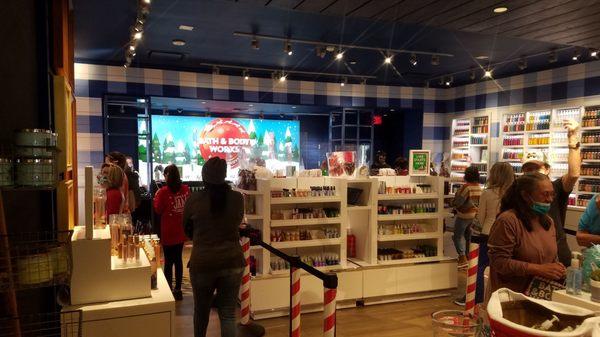 Bath & Body Works