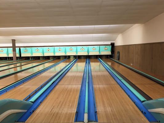 Good old fashion bowling alley close to North Conway, NH.