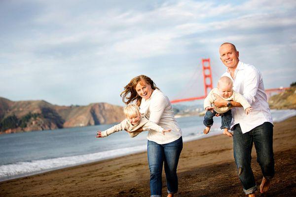 family portraits at the beach