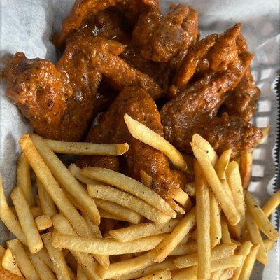 Whole Hot Lemon-pepper wings