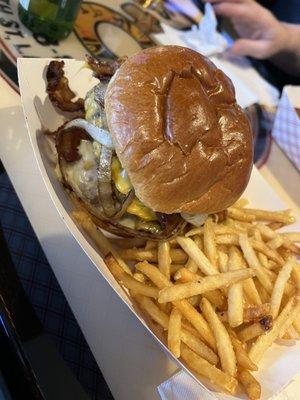 Pourhouse burger