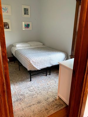 Small bedroom at a local AirBnB, one time Clean to help the homeowner out.