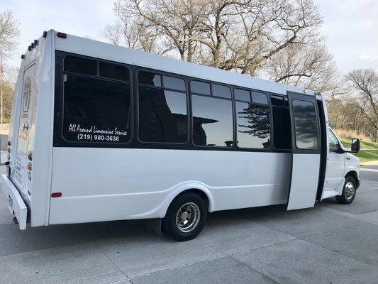 14 Passenger Party Bus