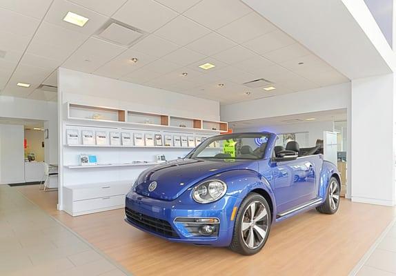 New Beetle Convertible at Pugi VW