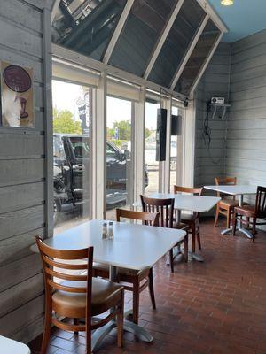 Front dining area (another view)