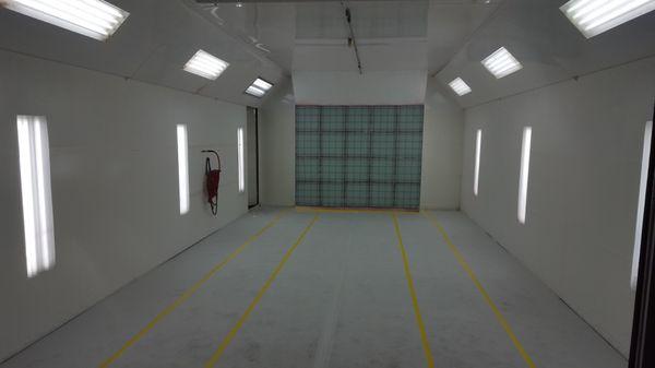 Our Spraybooth ready!