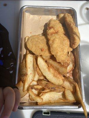 Kids chicken tenders