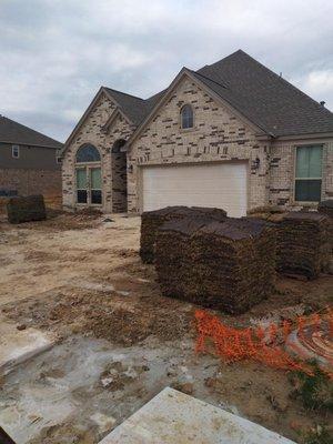 New construction, pre-closing inspection. We provide you a complete punch list prior to closing on your new home.