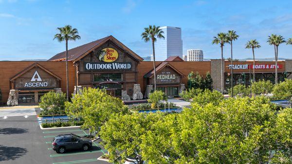 Bass Pro Shops now open at Alton Marketplace in Irvine