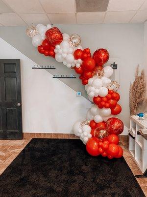 Grand OPEN balloon garland!