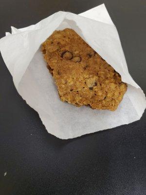 Oat cookie quite flat and buttery