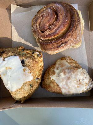 Scones and cinnamon roll