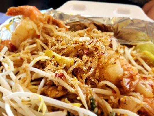 T1. Pad Thai