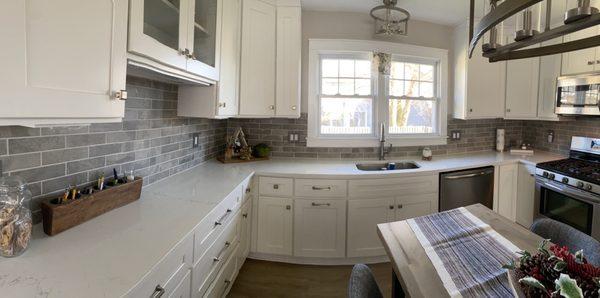 Kitchen backsplash