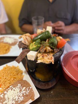 Molcajete la Esmeralda Platillos